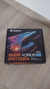 i7 12700K+Aorus B660i DDR4 - 2