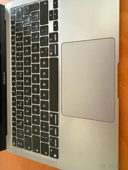 Macbook Air 13 M1 8GB RAM, 256 GB SSD - 2