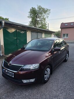 Škoda Rapid 1.2 TSI 2014 Benzín 4 valec Garážované - 2