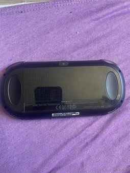 Playstation vita pch-1104 - 2