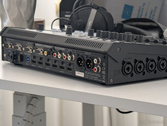 Roland VR-4HD – Audio/Video mixér - 2