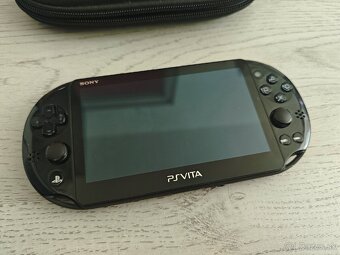 PS Vita + 8GB Pamäťová Karta - 2