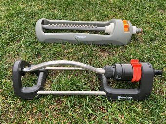 Zavlažovače na trávnik - 2