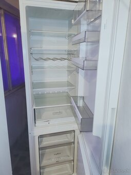 Predám chladničku Siemens 200cm - 2