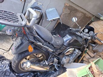 Suzuki bandit 600 - 2