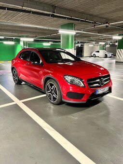 Mercedes GLA 220 cdi 4Matic AMG - 2