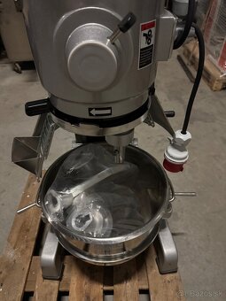 RM GASTRO RM-30H – Profesionálny planetárny mixér - 2