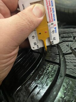 Falken Eurowinter 195/60 R16 89H - 2