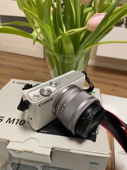 Canon eos m10 - 2