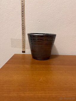 Kvetináče pekné - 2