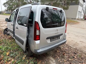 Rozpredam Citroën Berlingo Multispace 1.6 HDI 9H06 - 2