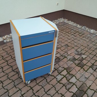 Seniorský servírovací stolík - 2