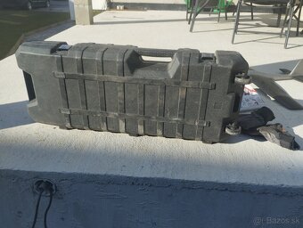 Kufor na veľkú zbíjačku - 2