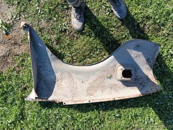 Predám karosárske diely škodovku - 2