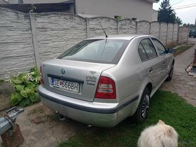 Predám Škoda Octavia + prívesný vozík - 2
