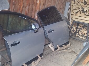 Citroen C4 náhradné diely, rozpredam, dvere - 2
