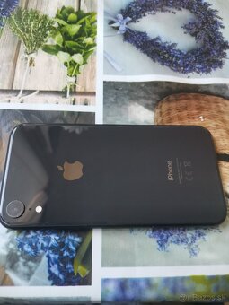 Predam iPhone XR VELMY DOBRÝ STAV. - 2