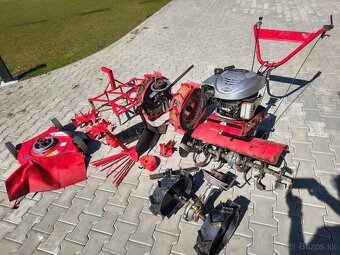 Predám Vari systém záhradného vybavenia B&S 675EX - 2