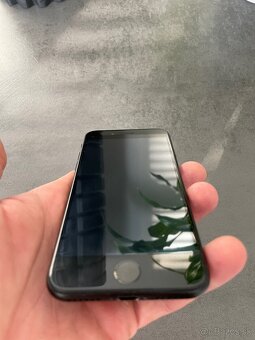 iPhone SE2020 - 2
