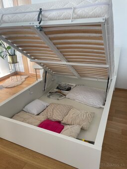 Ikea postel MALM - 2