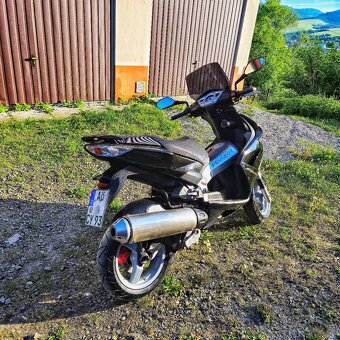 Skúter Peugeot JetForce 125 automat - 2