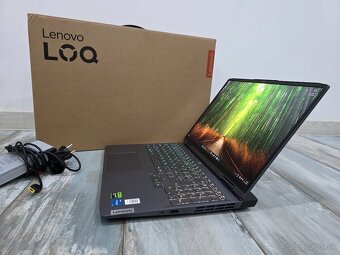 Herny Notebook Lenovo LOQ16IRH8 1Terra 16GB ram - 2