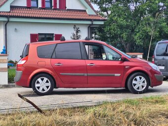 Renault Megane GrandScenic 7-miest - 2
