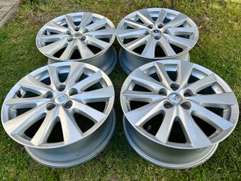 Elektróny Mazda 5x114,3 R17 ET 50 - 2