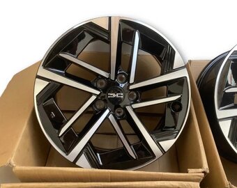 Alu disky Renault, Nissan, Dacia R17 5x114,3 - 2