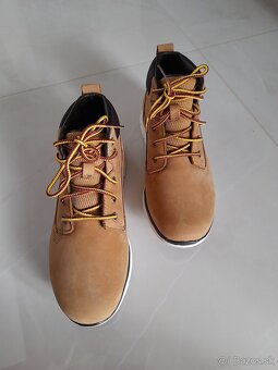 Chlapčenské jesenné topánky zn. Timberland, č. 34 - 2