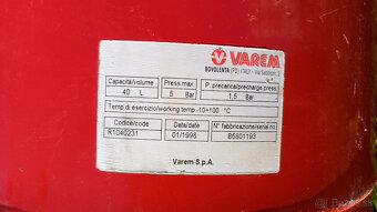 Plynový liatinový kotol, čerpadlo, expanzná tlaková nádoba - 2