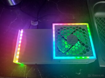 Predám Xbox series S - 2