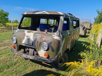 Uaz 452 búchanka - 2