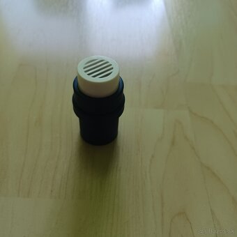 Koncovka na klimatizáciu proti hmyzu.. - 2