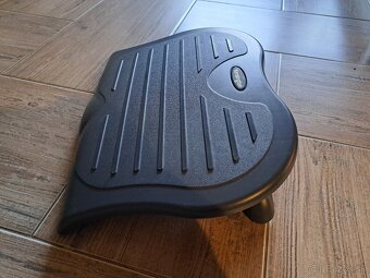 Podnozka pod nohy pod písací stol - 2