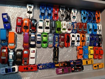 Hot Wheels - Ford, Dodge - 2