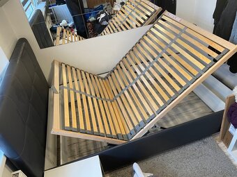 Predám posteľ 140×200 cm s lamelovým roštom - 2