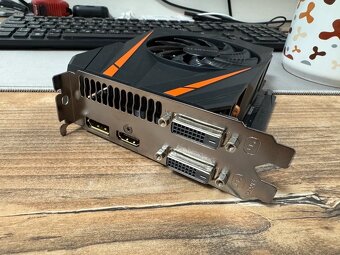 GTX1060 GV-N1060IXOC-6GD - 2