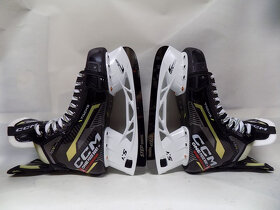 Profi korčule CCM Tacks AS-V PRO SR (vel.9,5 Wide) - NOVÉ - 2
