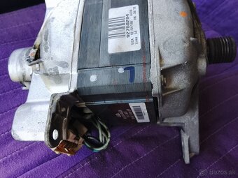 Motor z práčky Whirlpool - 2