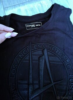 Čierna tričko Chapter young - 2