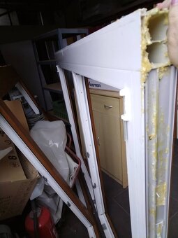 Plastové okná/ bielo hnedé - 2