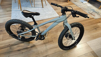 Giant STP 20 2022 - 2