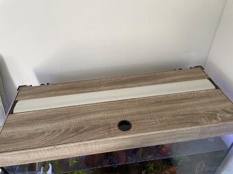 Predam akvárium 200L so skrinkou diversa - 2