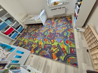 Predám - Detský koberec Mesto 2.5 x 3 m - 2