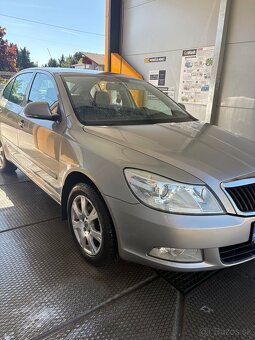 Predám škoda Octavia 2 facelift 1,6mpi - 2