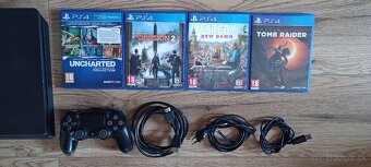 Ps4 slim s hrami - 2