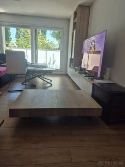 Predam rozkladaci stol - 2
