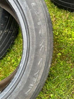 Vredestein Ultrac Satin 235/55 R18 100V - 2