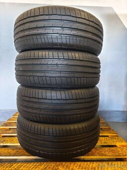 HANKOOK S1 EVO3 EV/235 55 19/ LETNE - 2